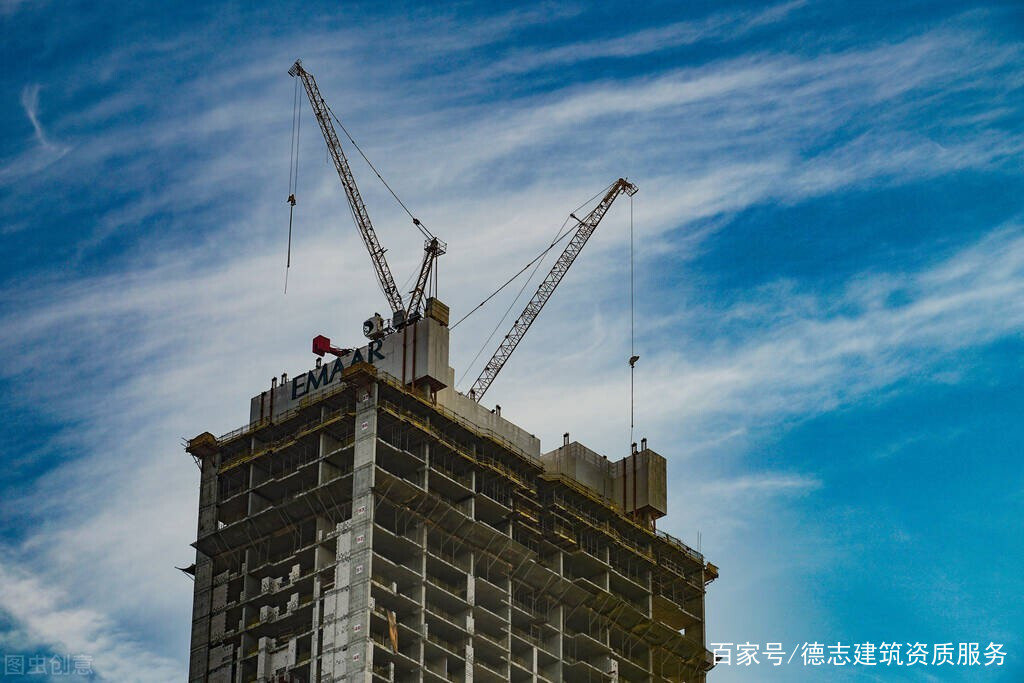 建筑业创新技术、绿色发展与市场趋势的深度融合，最新消息与行业动态分析